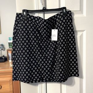 NWT Black skirt